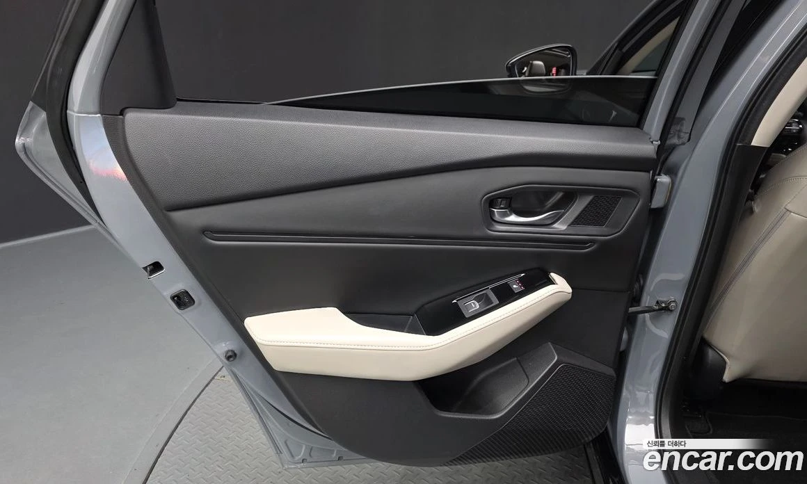Honda Accord 2.0 Hybrid Touring, снимка 14 - Автомобили и джипове - 55668963
