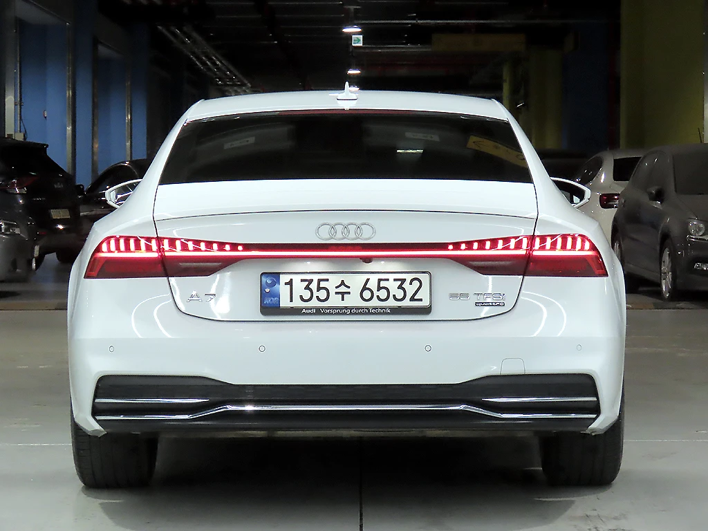 Audi A7 55 TFSI ' DISTRONIC ' MATRIX ' HEADUP , снимка 3 - Автомобили и джипове - 55901802