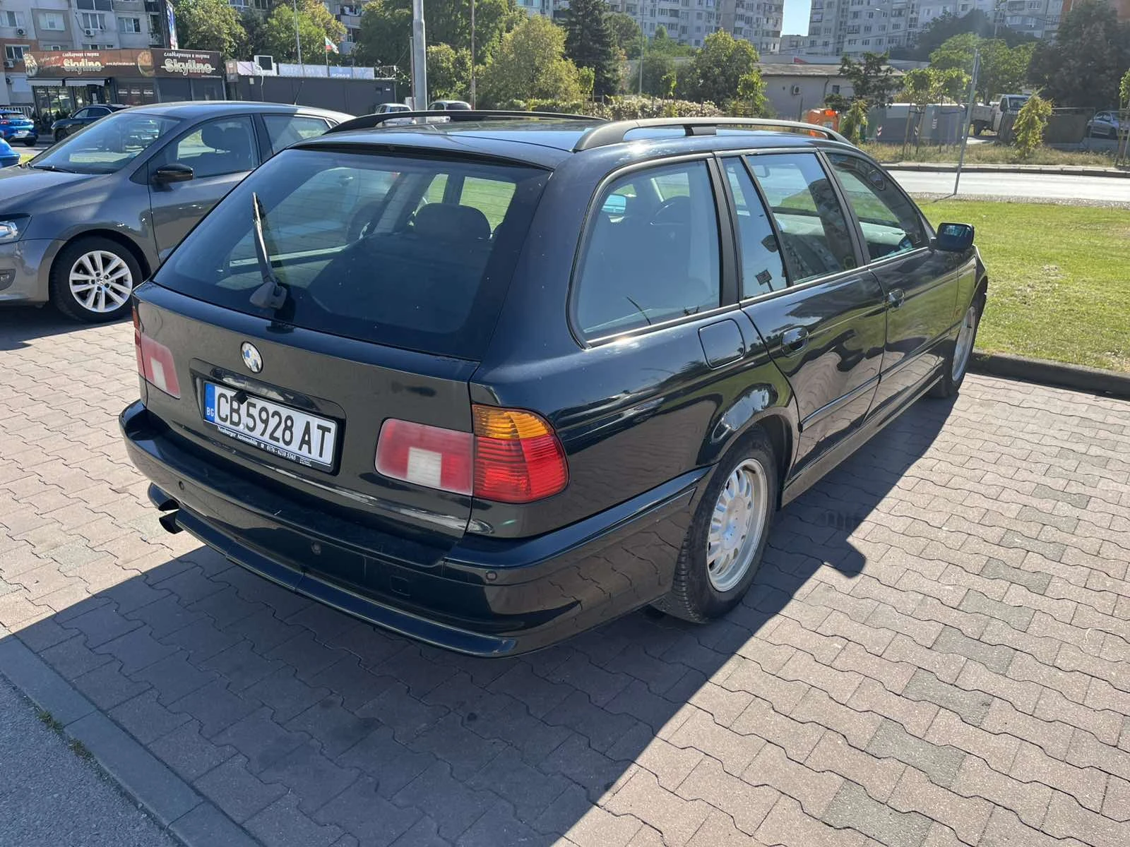 BMW 525 i, снимка 4 - Автомобили и джипове - 56075126