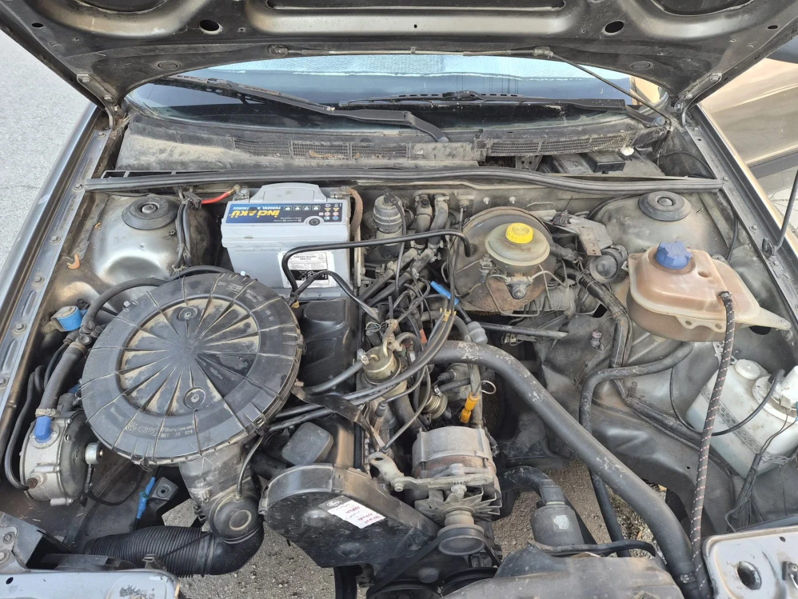 Audi 80, снимка 8 - Автомобили и джипове - 56144635