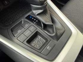 Toyota Rav4 6 МЕСЕЦА ГАРАНЦИЯ/2.5Hybrid 218к.с. Подгрев/Камера, снимка 15