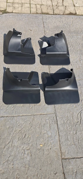 Toyota Land cruiser 200 - 1110 € / 2170.97 лв. - 37538609 17