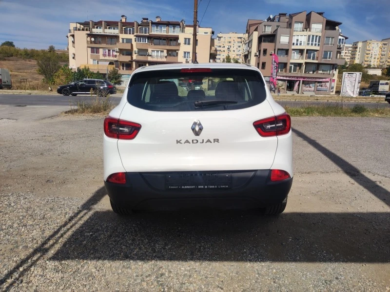 Renault Kadjar, снимка 5 - Автомобили и джипове - 42557554