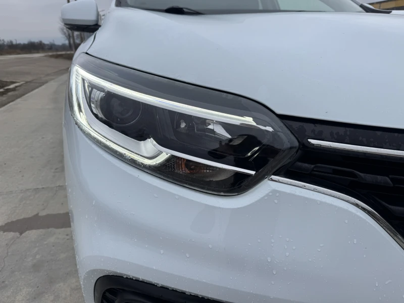 Renault Kadjar, снимка 14 - Автомобили и джипове - 48250271