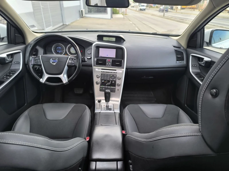 Volvo XC60 2.4d ПАНОРАМА АВТОМАТ 163000КМ, снимка 7 - Автомобили и джипове - 50966723