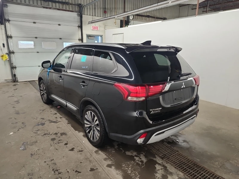 Mitsubishi Outlander EX * * CARFAX * * АВТО КРЕДИТ * * , снимка 4 - Автомобили и джипове - 52667716