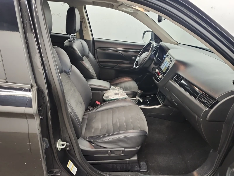 Mitsubishi Outlander EX * * CARFAX * * АВТО КРЕДИТ * * , снимка 7 - Автомобили и джипове - 52667716