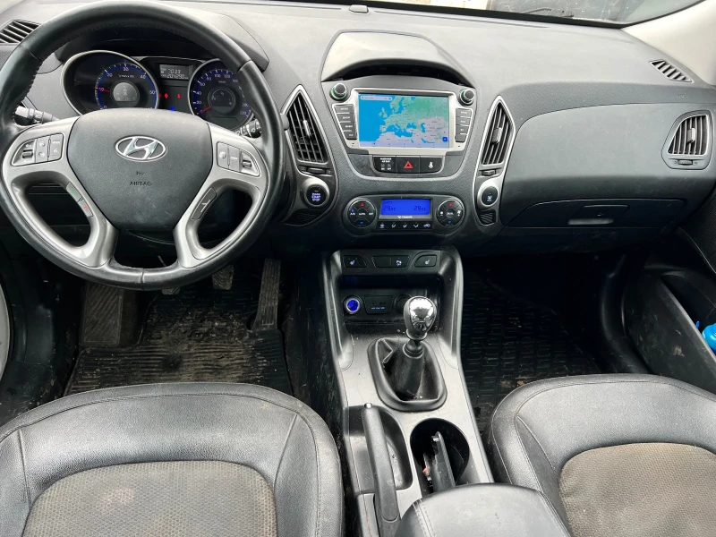 Hyundai IX35 1.7 CRDI facelift , снимка 8 - Автомобили и джипове - 53096085