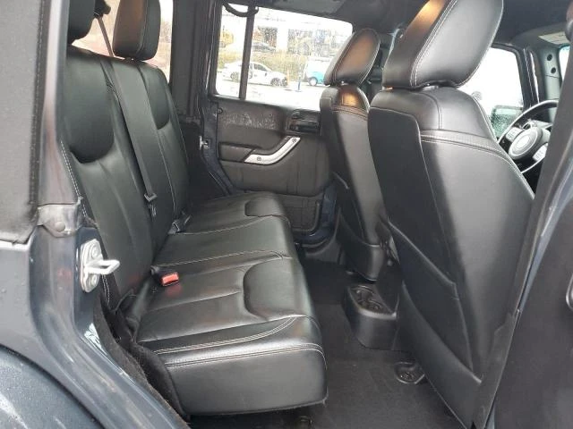 Jeep Wrangler 3.6L 6 4x4 w/Rear Wheel Drv - изображение 4