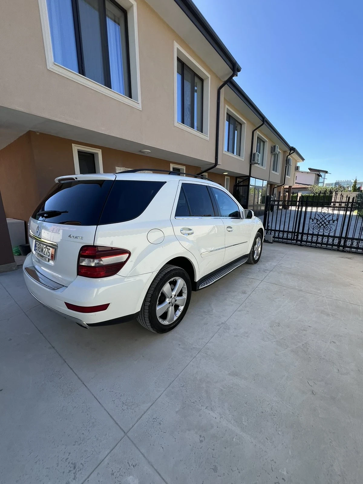 Mercedes-Benz ML 350 123000 км РЕАЛНИ LPG - изображение 8