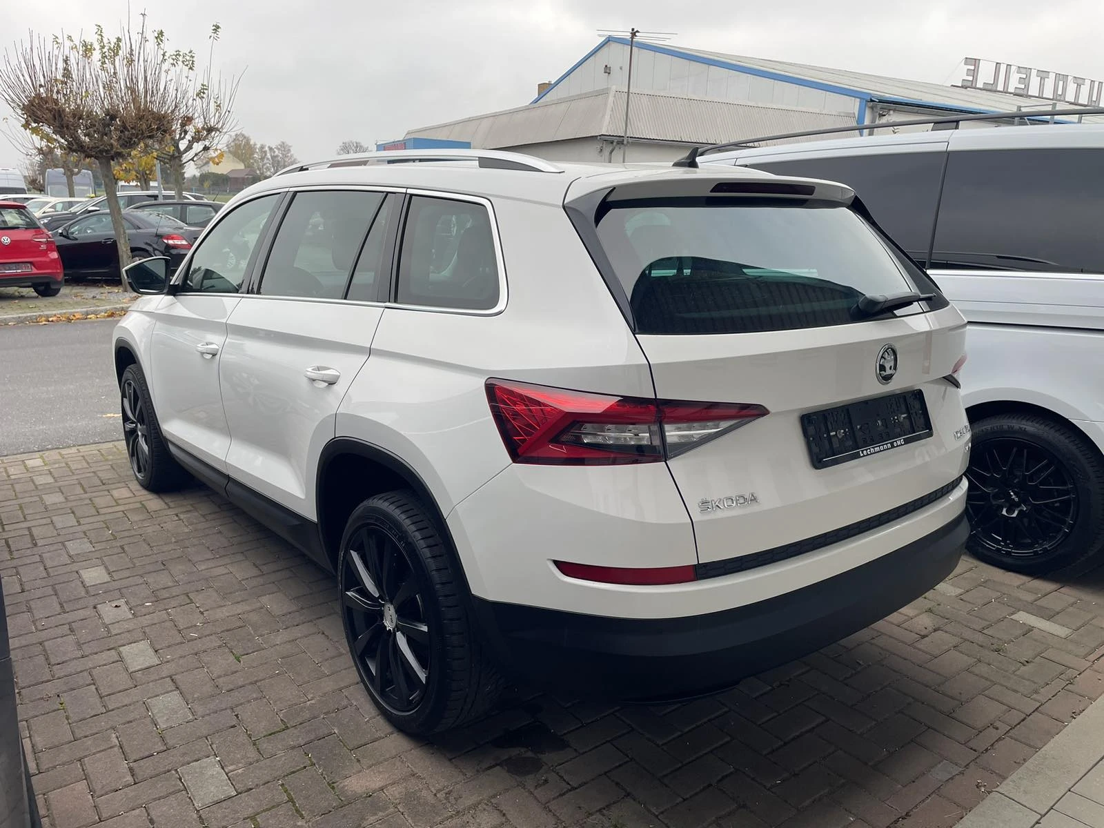 Skoda Kodiaq 2.0TDI AVTOMAT\ NAVI\LED\PODGREV\ - изображение 4