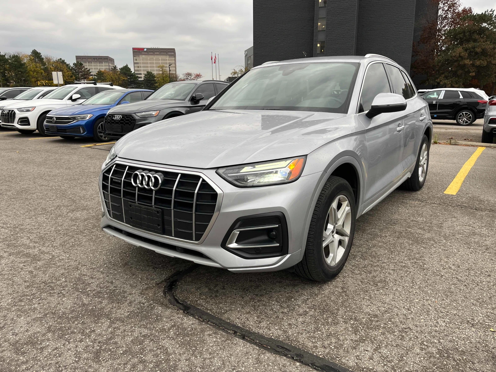 Audi Q5 * CARFAX *    | Mobile.bg   2