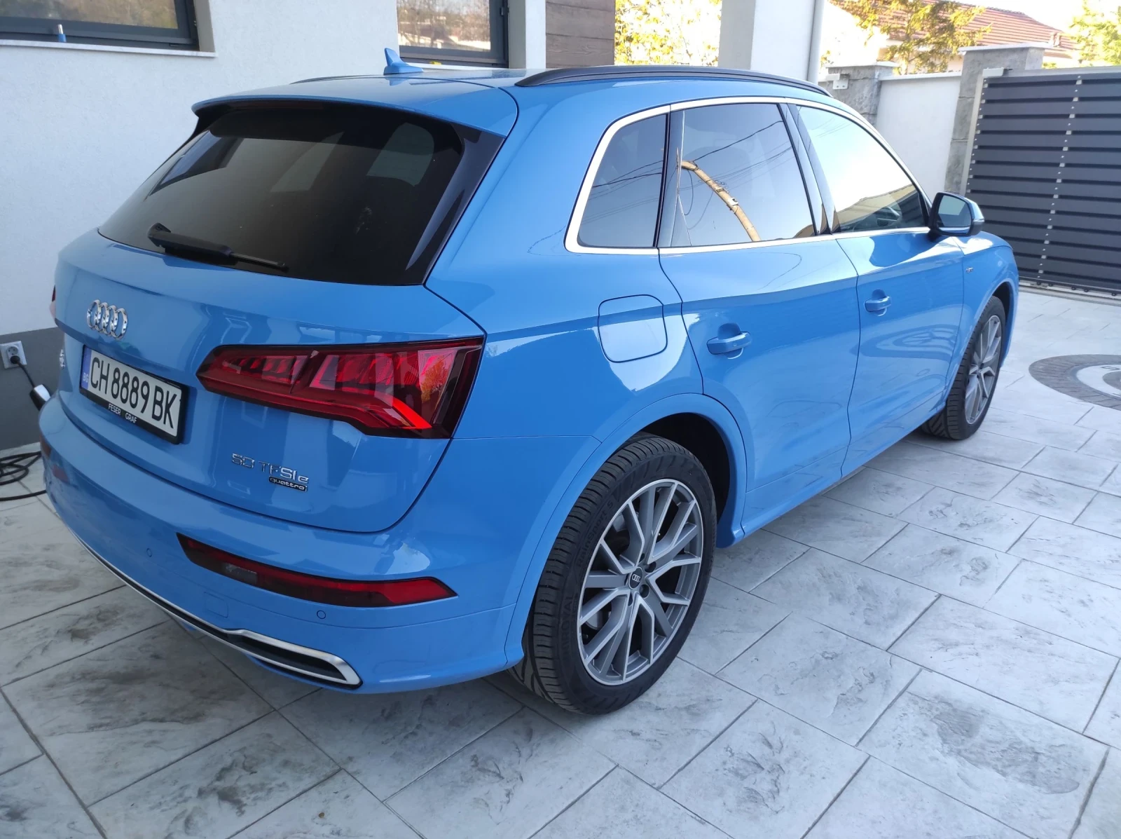 Audi Q5 2.0TFSI-e* Matrix* Air suspension* S-line* , снимка 6 - Автомобили и джипове - 53623228
