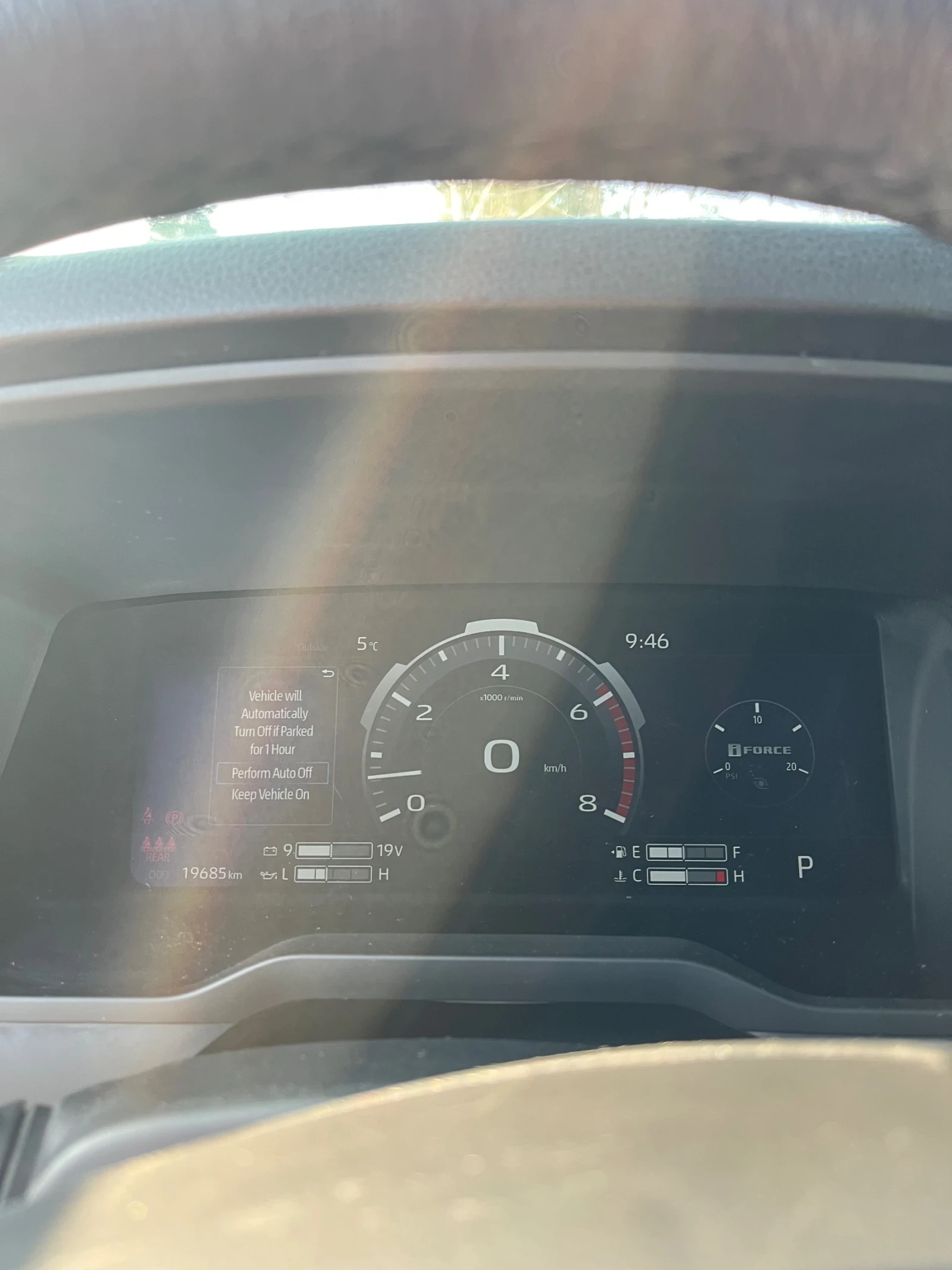 Toyota Tundra Limited, снимка 10 - Автомобили и джипове - 53773826