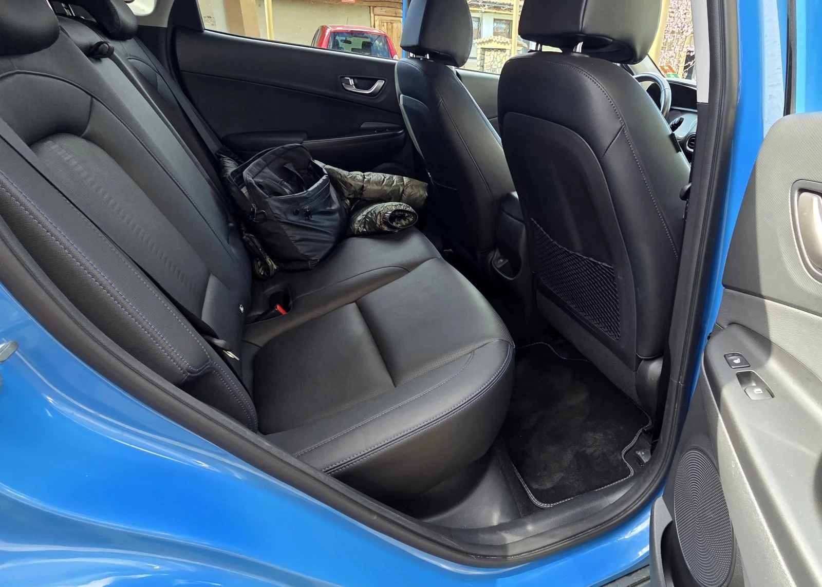 Hyundai Kona 64KWh/Premium/SOH100%, снимка 13 - Автомобили и джипове - 54099137