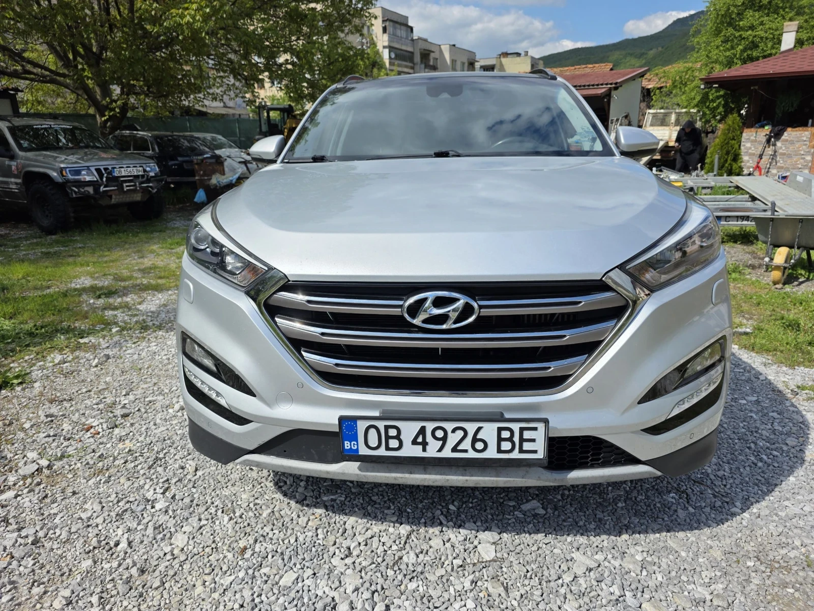 Hyundai Tucson 1.7td Full, снимка 3 - Автомобили и джипове - 54417405