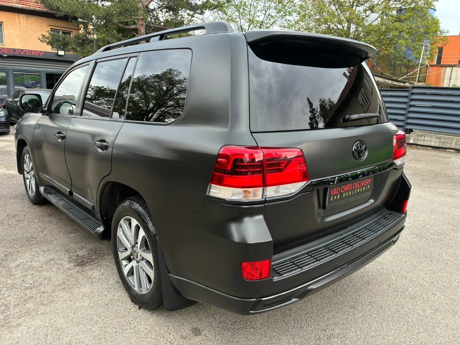 Toyota Land cruiser 200/V8/Facelift, снимка 5 - Автомобили и джипове - 54484812
