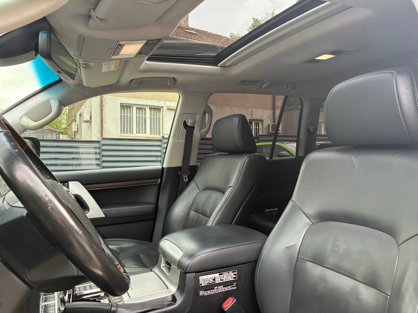 Toyota Land cruiser 200/V8/Facelift, снимка 14 - Автомобили и джипове - 54484812