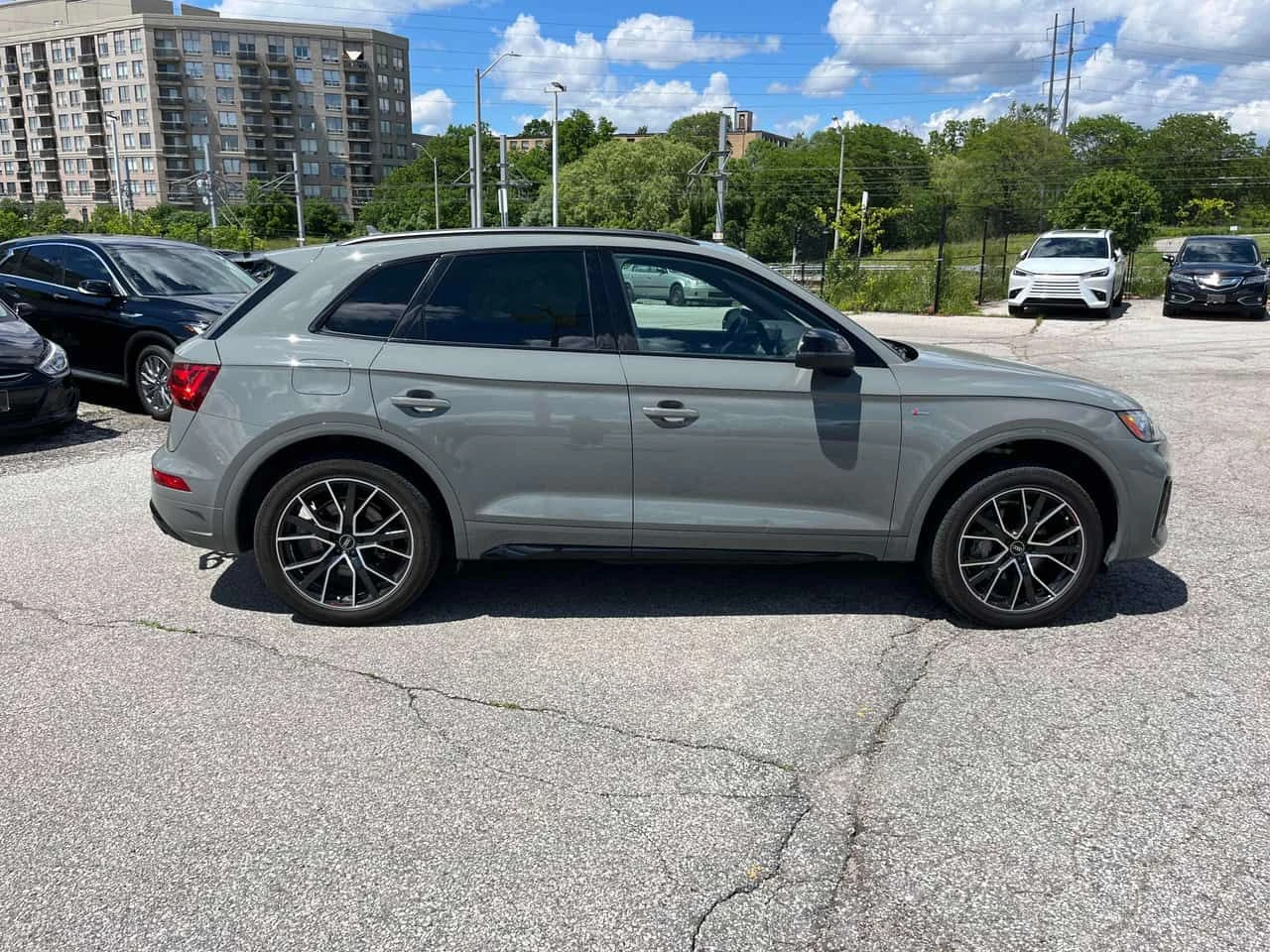 Audi Q5 Progressiv  CARFAX | Mobile.bg � ����������� 3