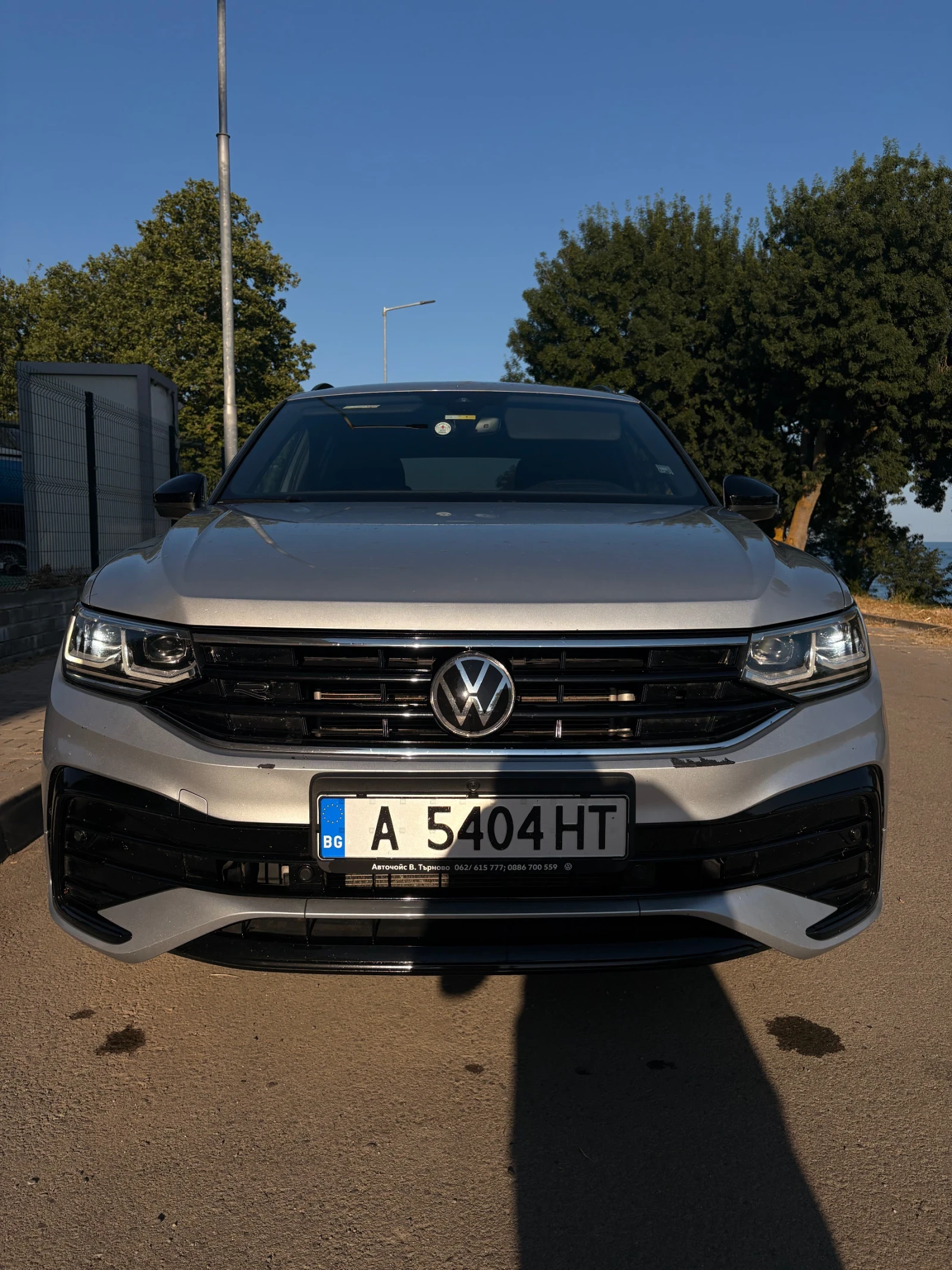 VW Tiguan  R-line , снимка 2 - Автомобили и джипове - 55104517