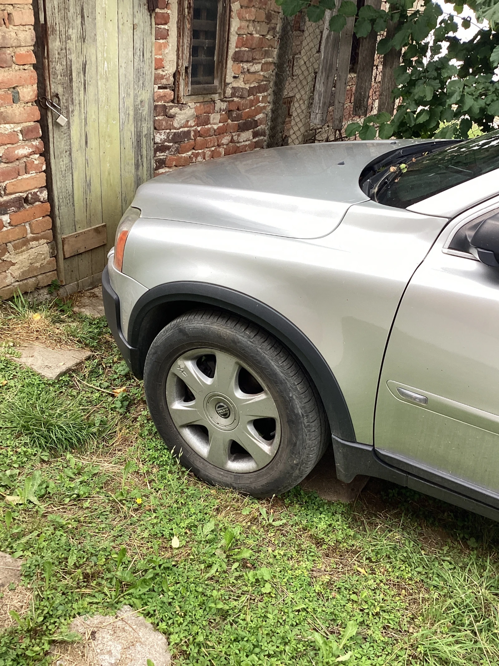 Volvo Xc90 AWD V8, снимка 3 - Автомобили и джипове - 55377964