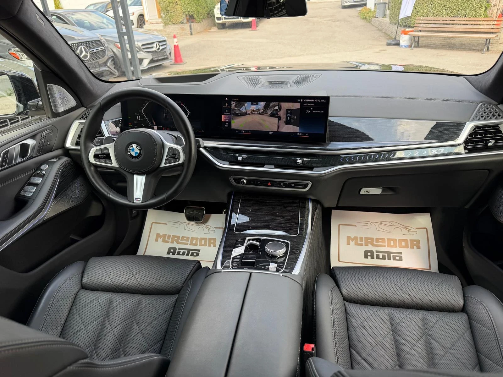 BMW X7 40i xDrive M-Pack Bowers&Wilkins, снимка 9 - Автомобили и джипове - 55931035