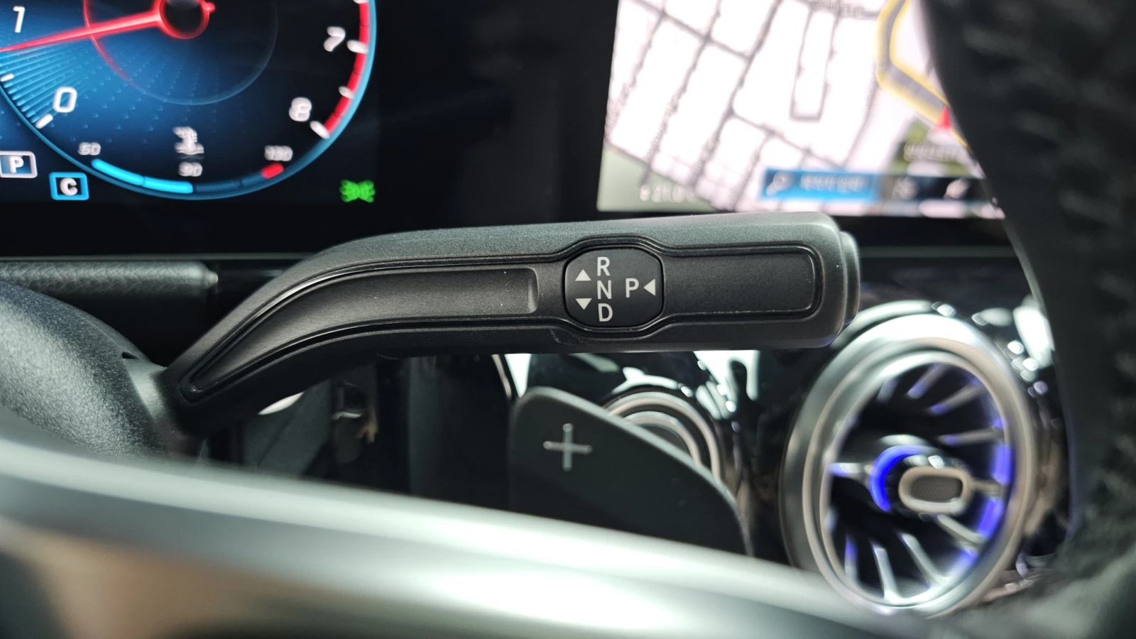 Mercedes-Benz GLA 220 ��. ��������* BLIND SPOT* ���* ������ ���� | Mobile.bg � ����������� 9