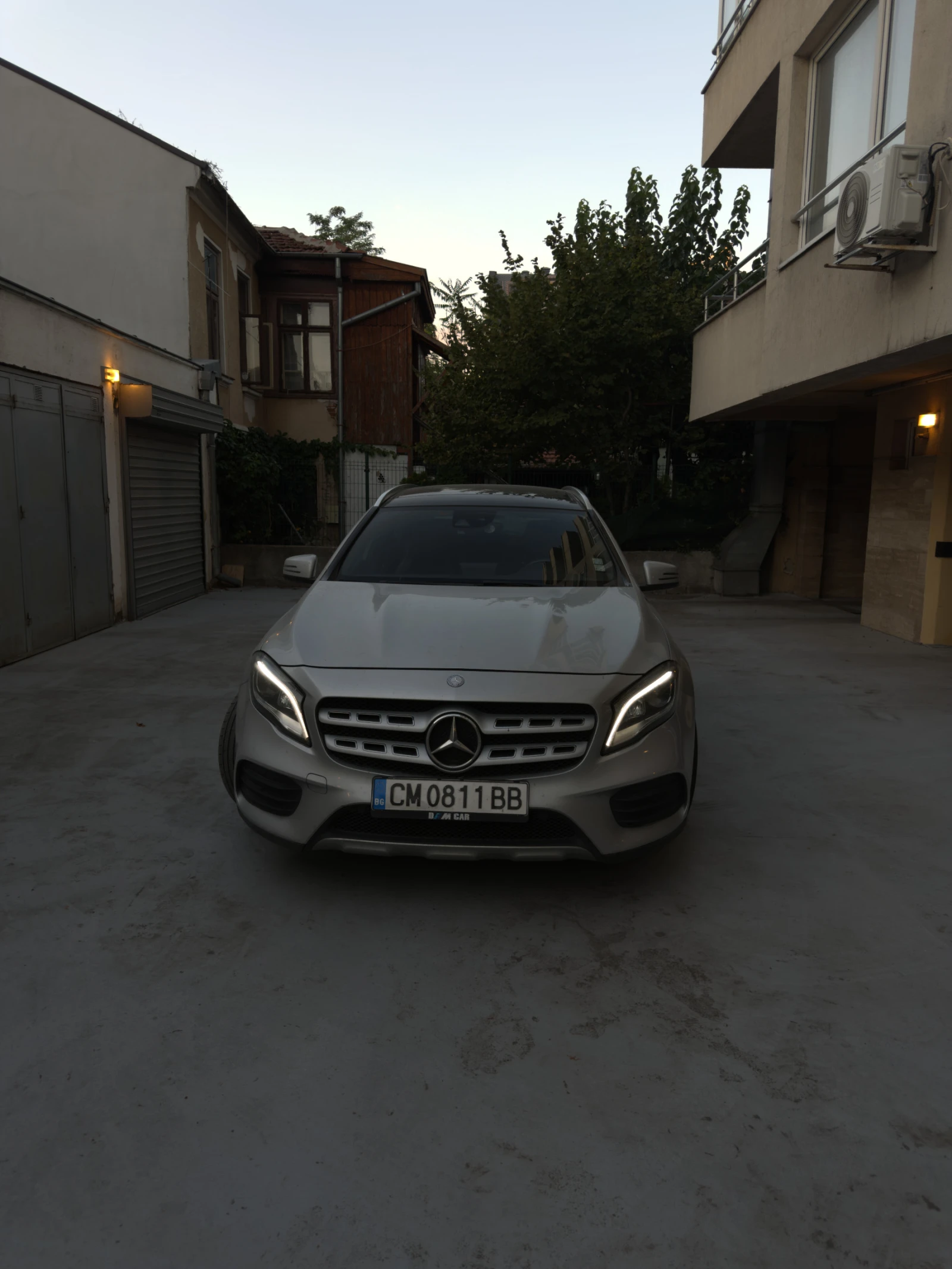 Mercedes-Benz GLA 200, снимка 6 - Автомобили и джипове - 56232058