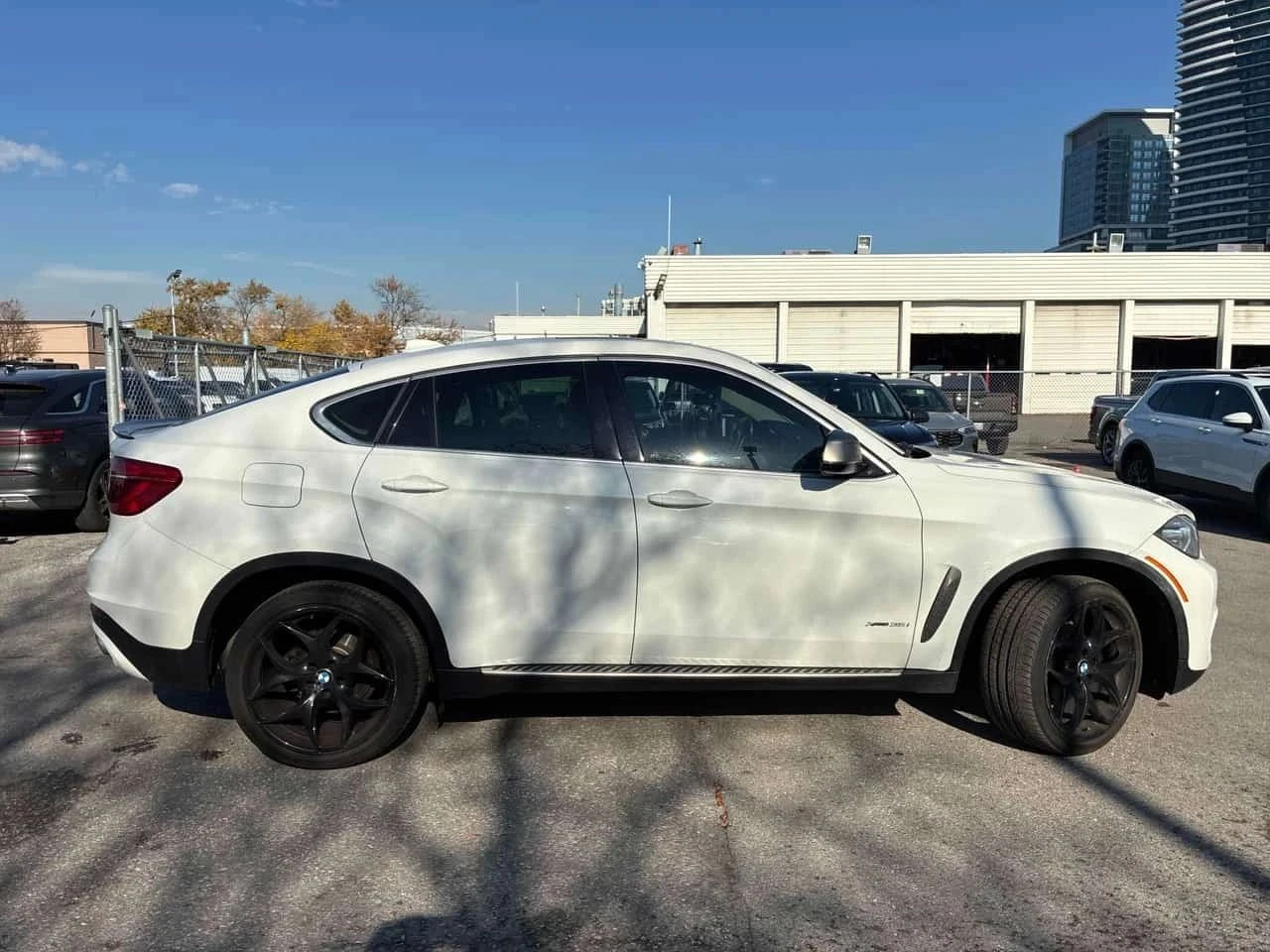 BMW X6, снимка 3 - Автомобили и джипове - 56728760