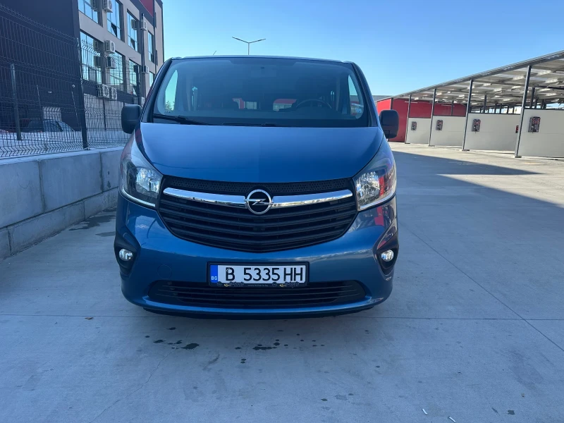 Opel Vivaro 1.6 Turbo 120 к.с. Дълга база 8+ 1 места, снимка 12 - Бусове и автобуси - 47600802