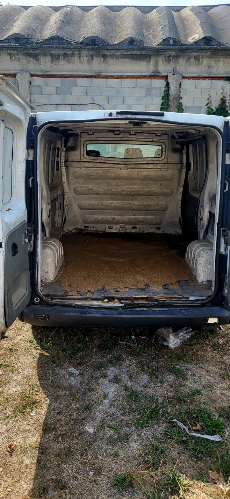 Renault Trafic, снимка 7 - Бусове и автобуси - 52524389