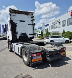     Renault T