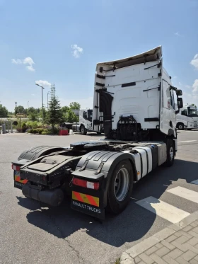     Renault T