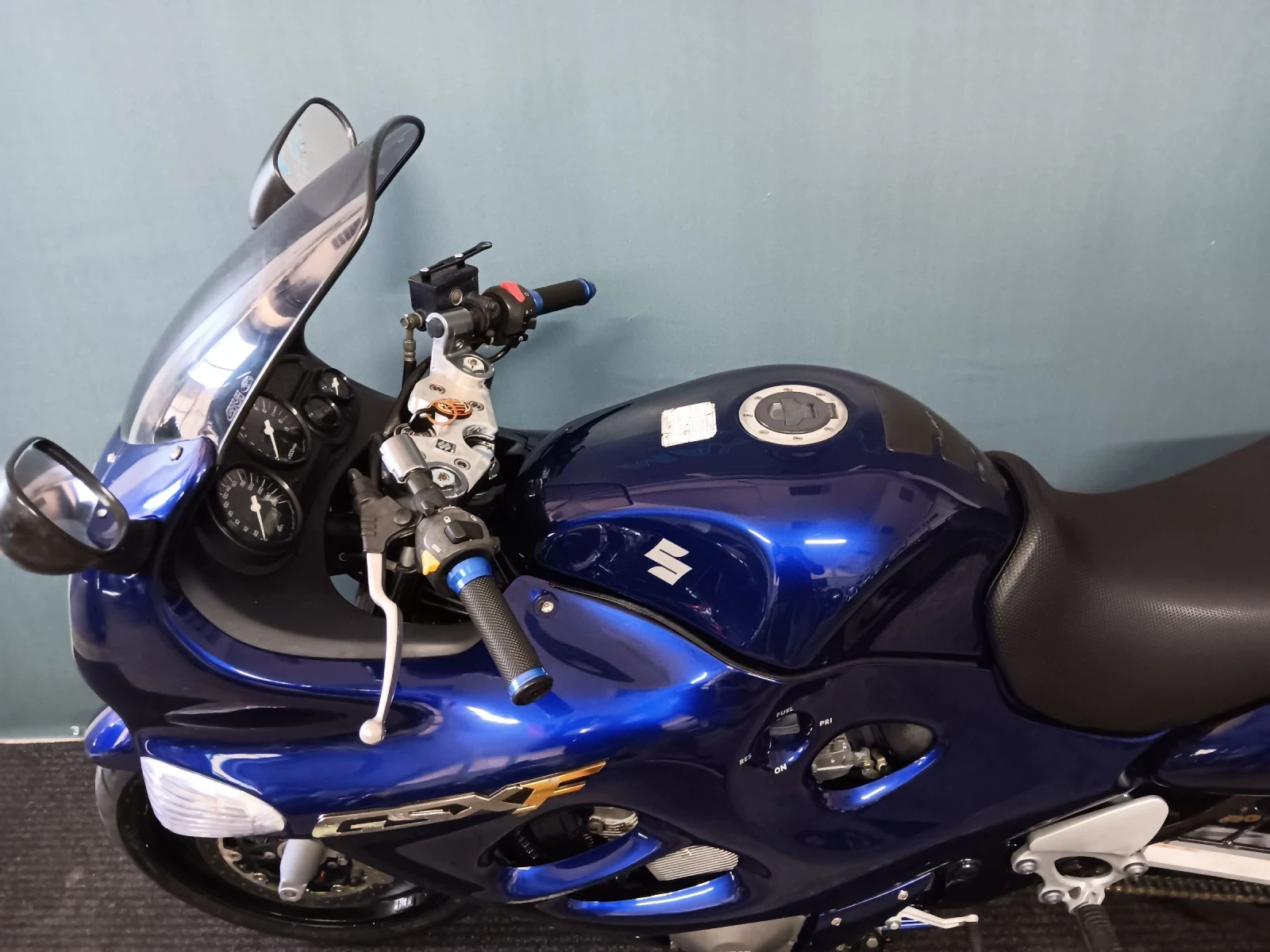 Suzuki Gsx 750F - изображение 7