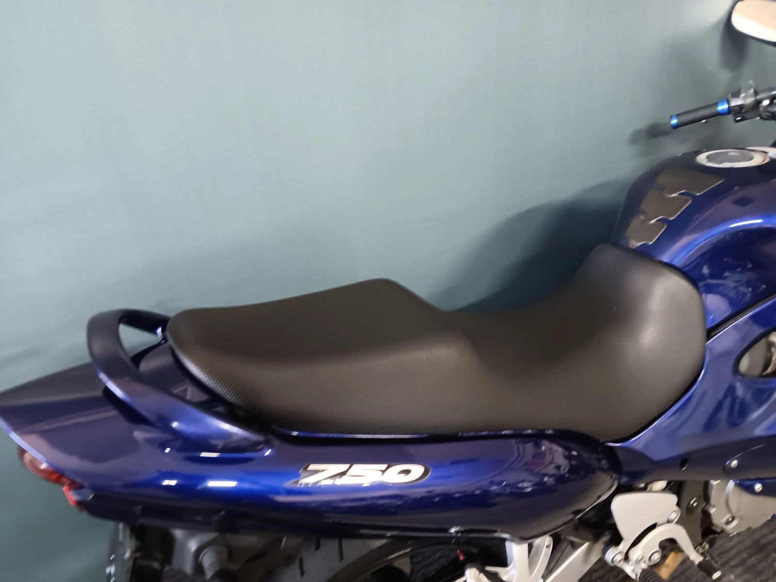Suzuki Gsx 750F - изображение 8