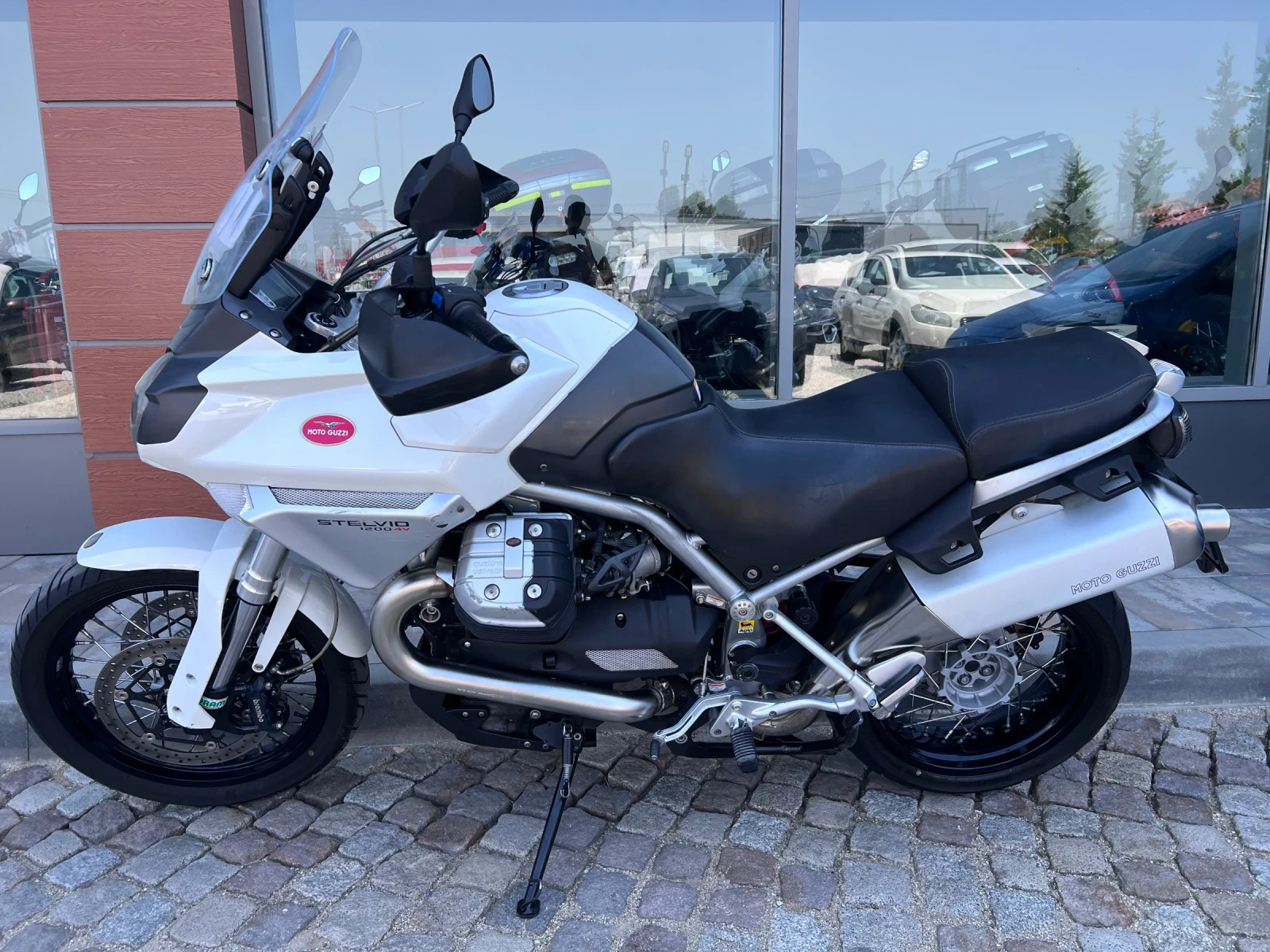 Moto Guzzi Stelvio 1200 - изображение 4