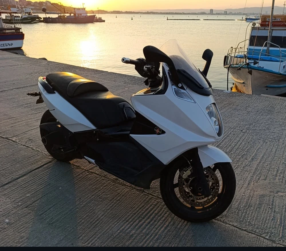 Gilera GP 800i, снимка 2 - Мотоциклети и мототехника - 53741688