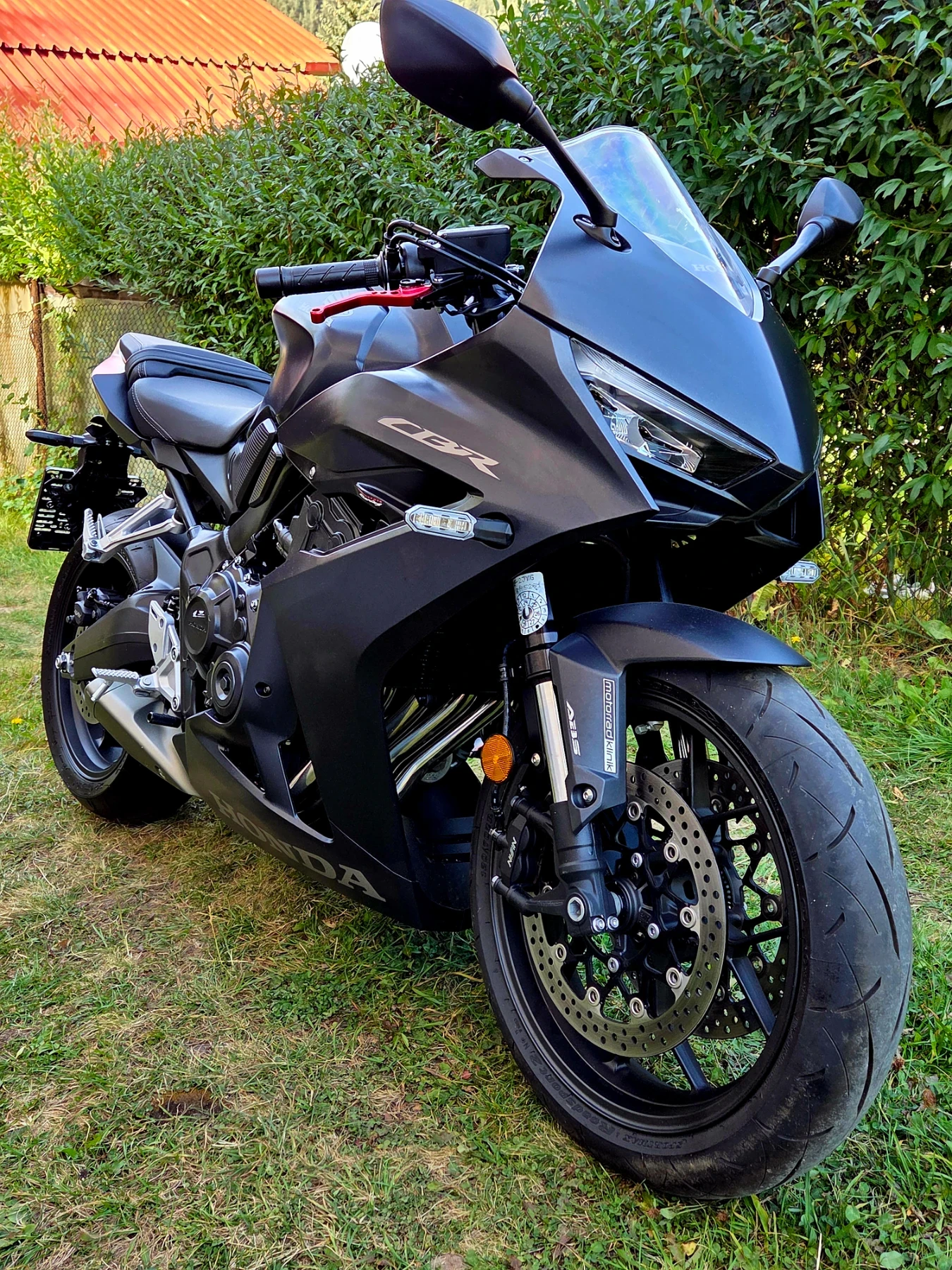 Honda Cbr 650R ABS, TRACTION CONTROL, BLUETOOTH, A2 , снимка 2 - Мотоциклети и мототехника - 56328901