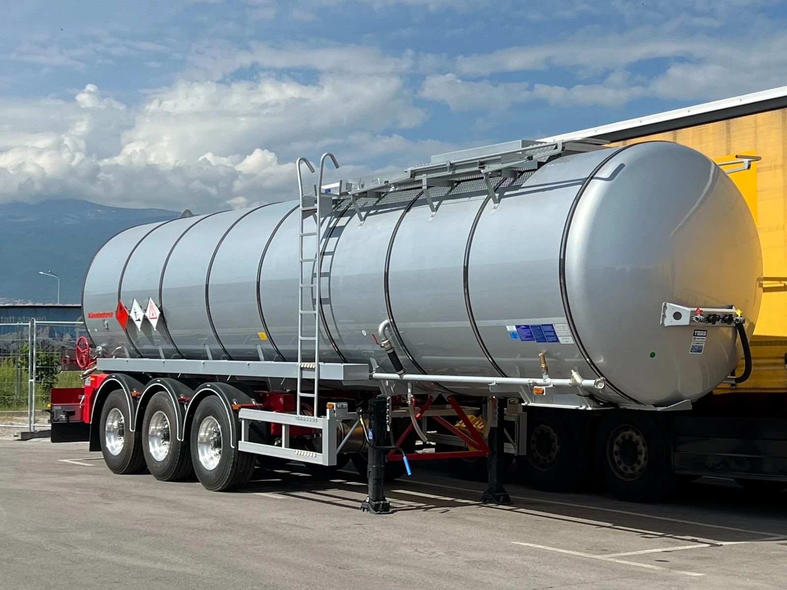  Kaessbohrer  ,  ! | Mobile.bg   1