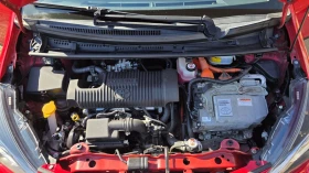 Toyota Yaris 1.5 HYBRID , снимка 10