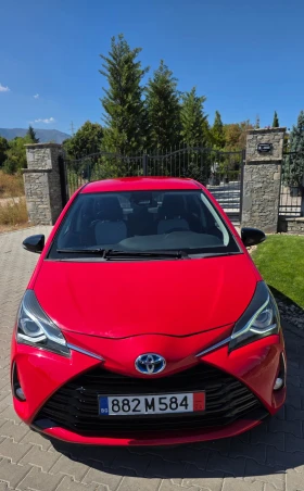 Toyota Yaris 1.5 HYBRID , снимка 2