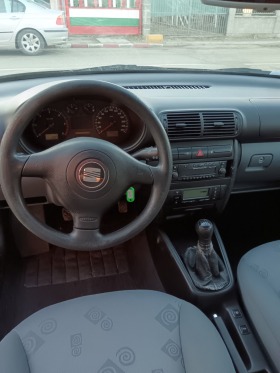 Seat Leon 1.9 110, снимка 7 - Автомобили и джипове - 43725709
