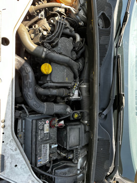 Dacia Lodgy 1.5 DCI, снимка 17 - Автомобили и джипове - 45194371