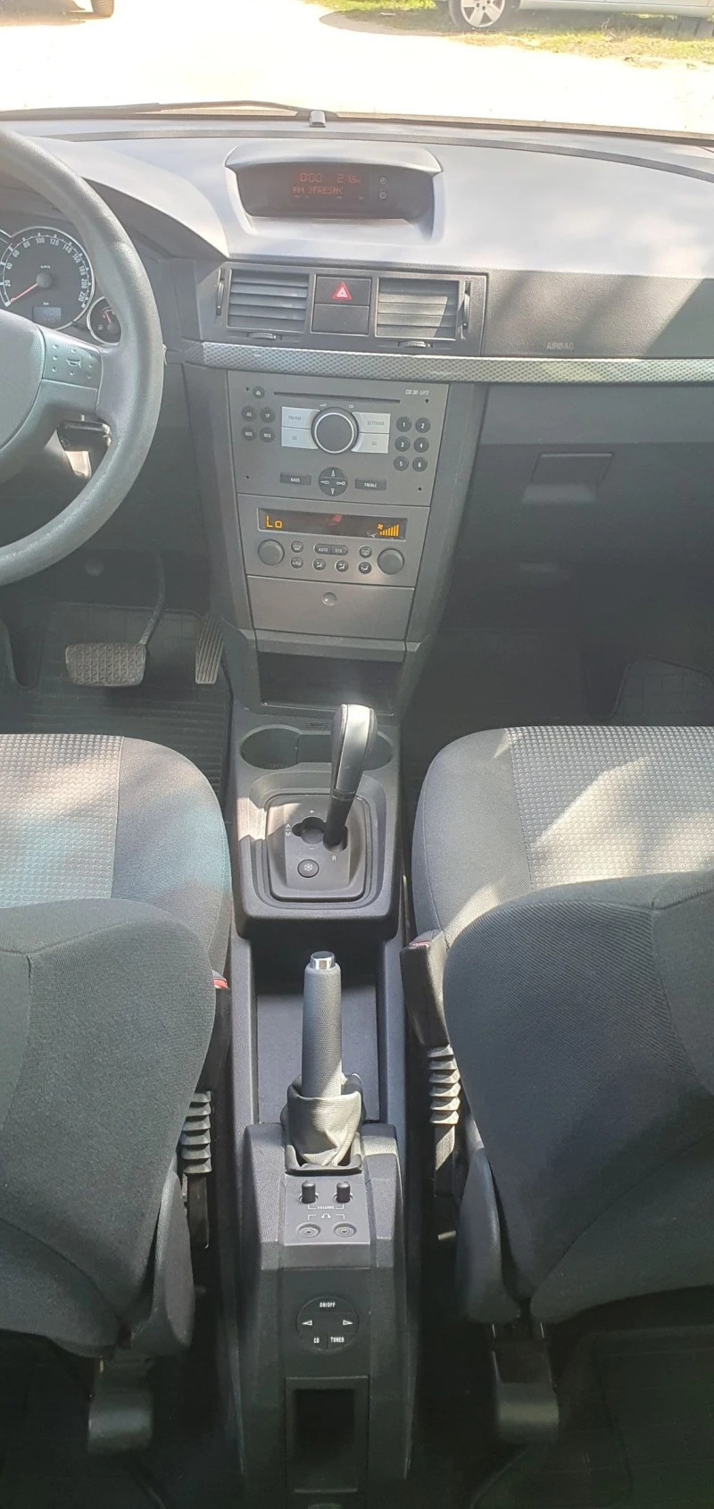 Opel Meriva 1.6 бензин 105к.с. Автоматик , снимка 10 - Автомобили и джипове - 47225890