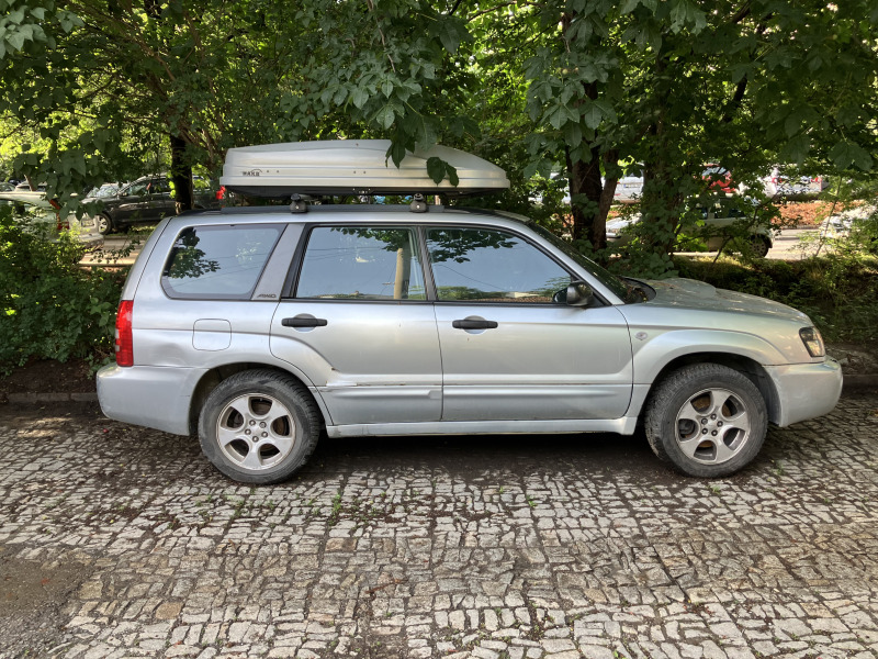 Subaru Forester, снимка 2 - Автомобили и джипове - 46040979