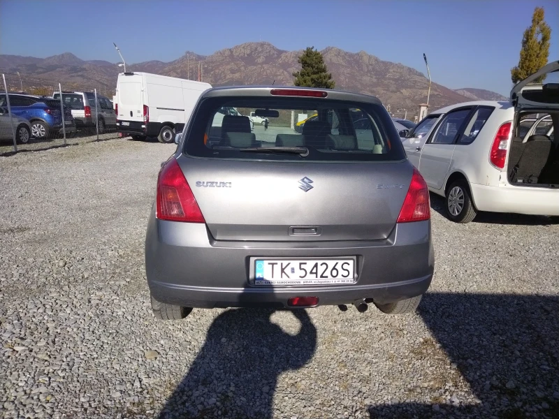 Suzuki Swift Климатроник , снимка 5 - Автомобили и джипове - 48017852