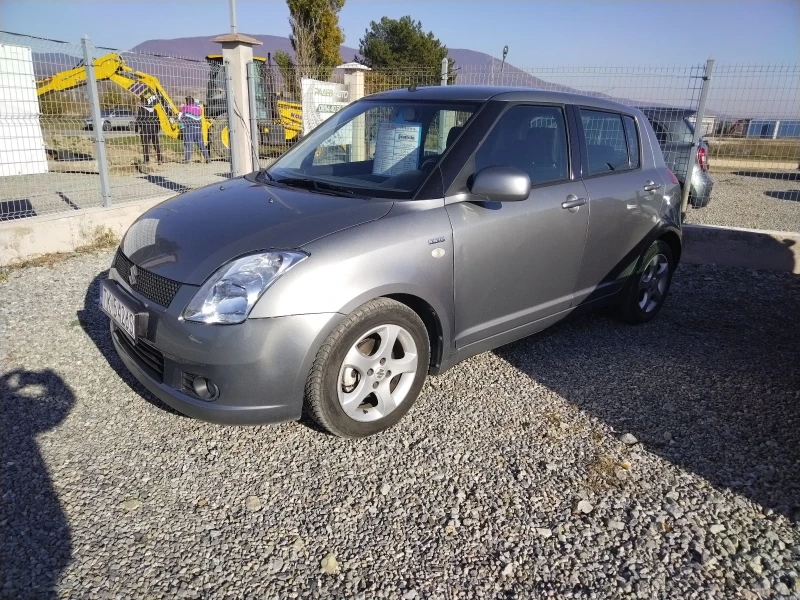 Suzuki Swift Климатроник , снимка 8 - Автомобили и джипове - 48017852