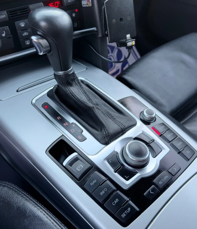 Audi A6 3.0TDi * QUATTRO* FACELIFT* , снимка 13 - Автомобили и джипове - 51793489