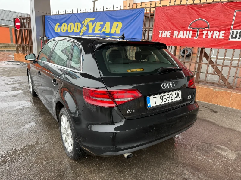 Audi A3 2016г* 4врати* Парктроник, снимка 5 - Автомобили и джипове - 51985423