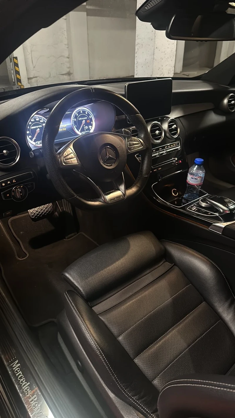 Mercedes-Benz C 300 4matic, снимка 2 - Автомобили и джипове - 52695392